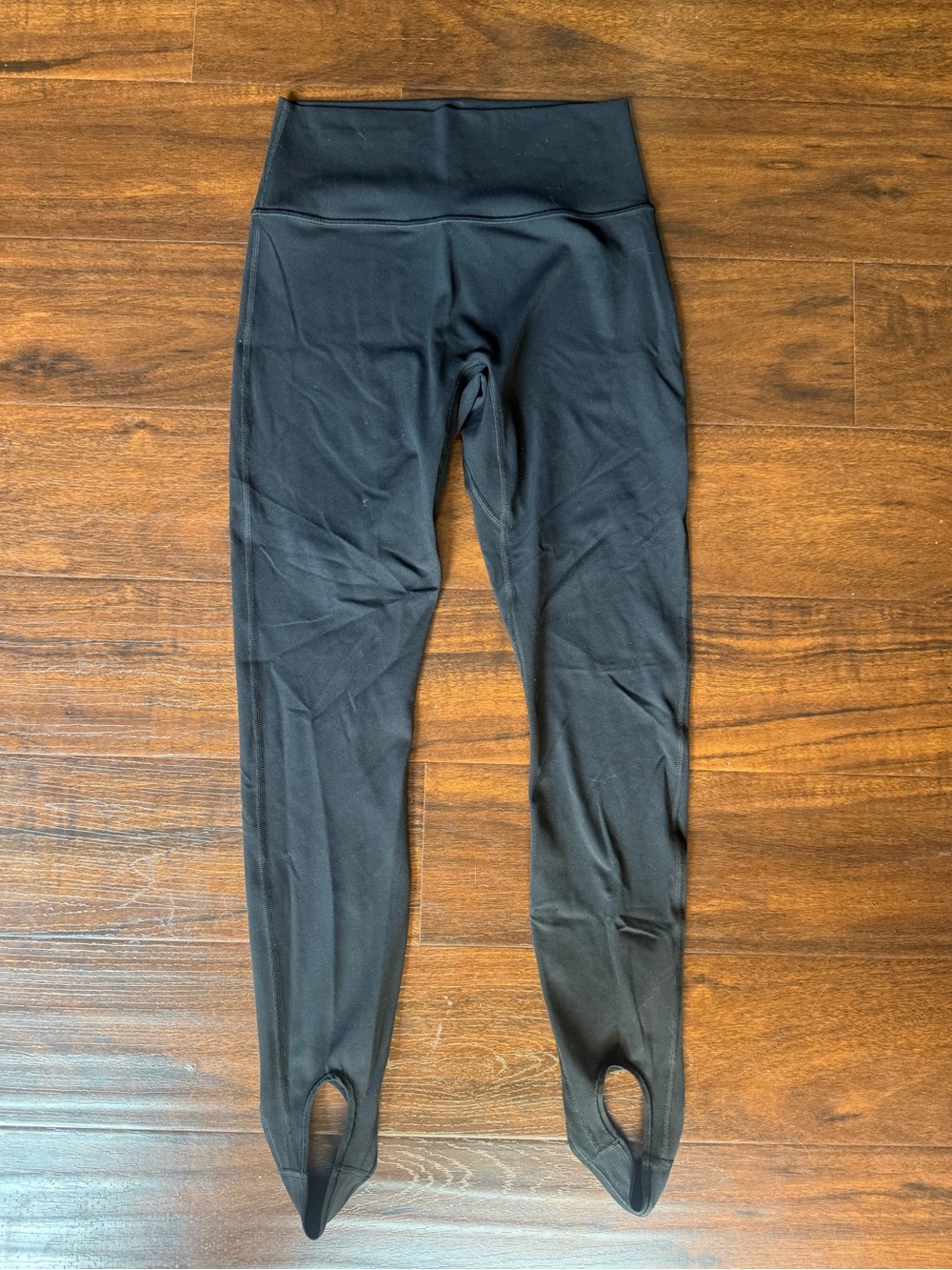 Athleta Transcend Strirrup Tight size medium - Picture 3 of 5